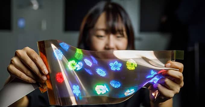 LG Display unveils ‘first’ high-resolution stretchable display